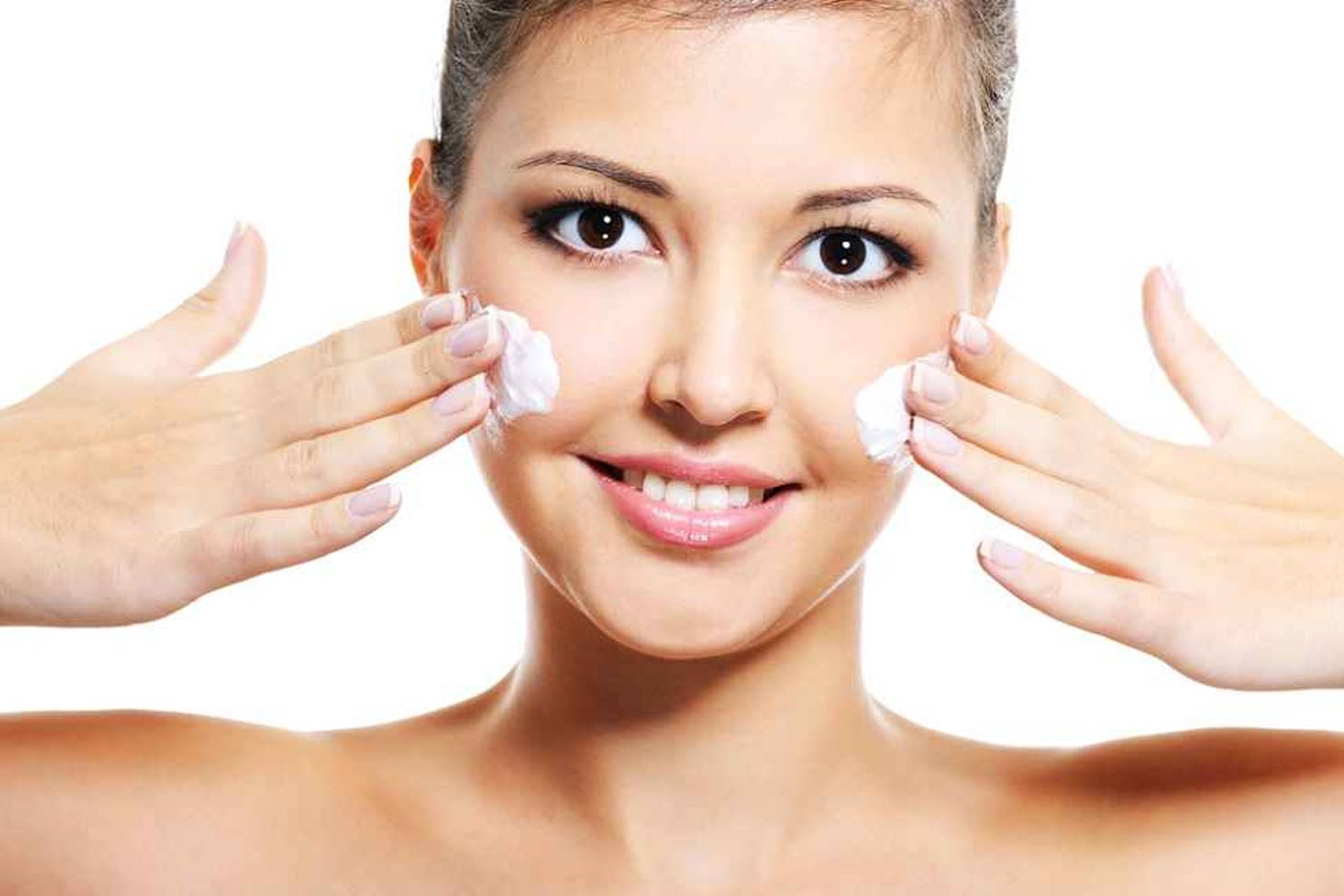 Cara Mudah Melakukan Eksfoliasi Wajah di Rumah - Medikacare Skincare